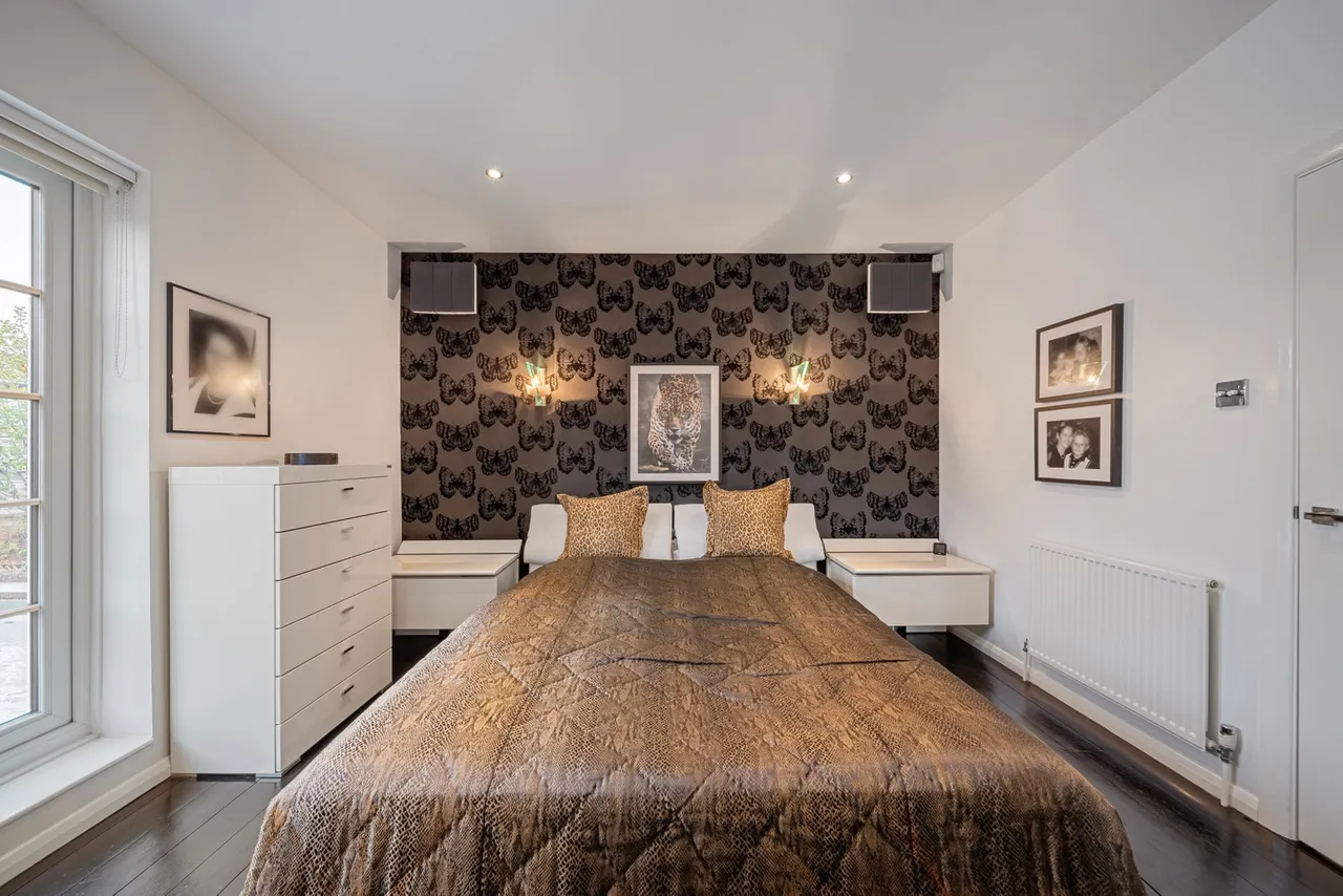 Medfield Street, London, SW15, photo 19