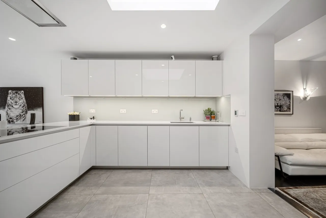 Medfield Street, London, SW15, photo 14