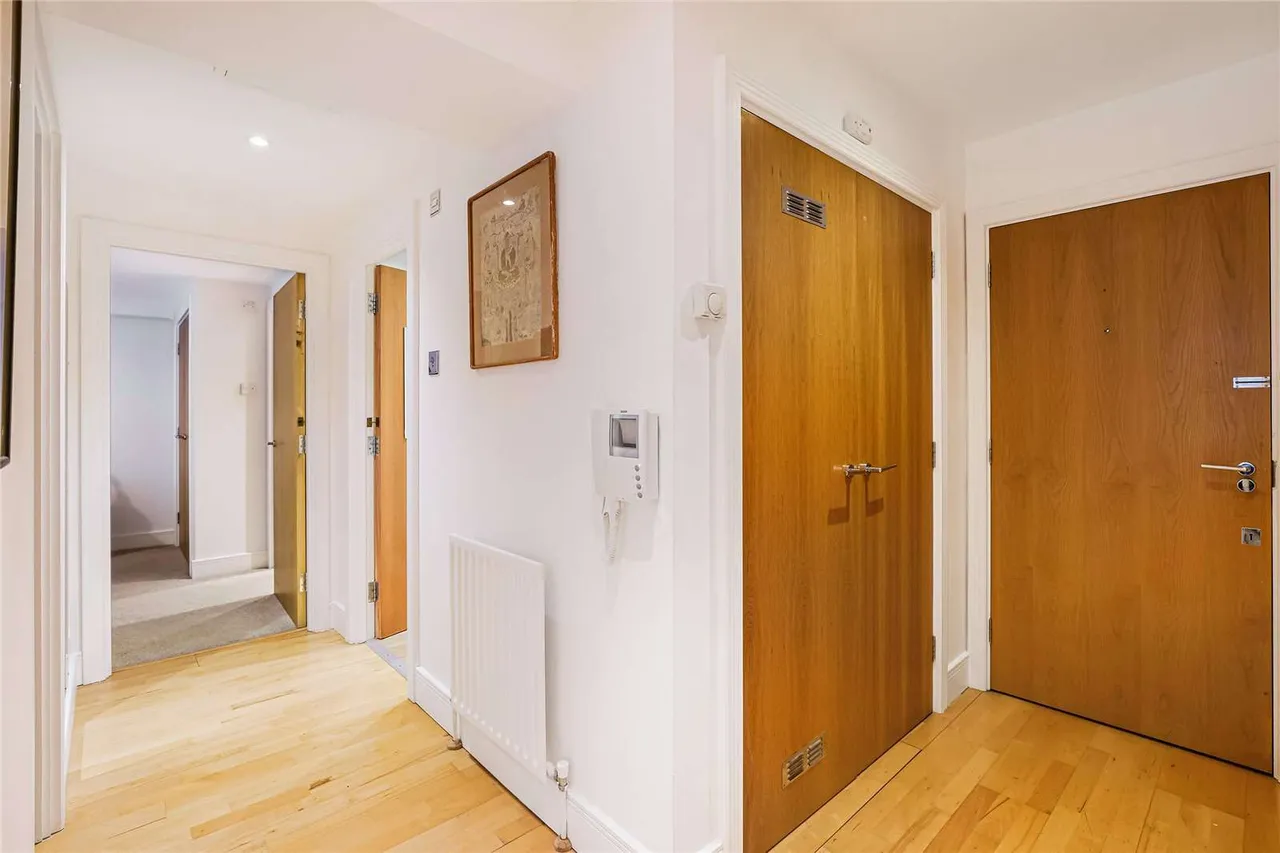 Vincent Square, Silvertown House, Westminster, London, SW1P 2PQ, photo 9