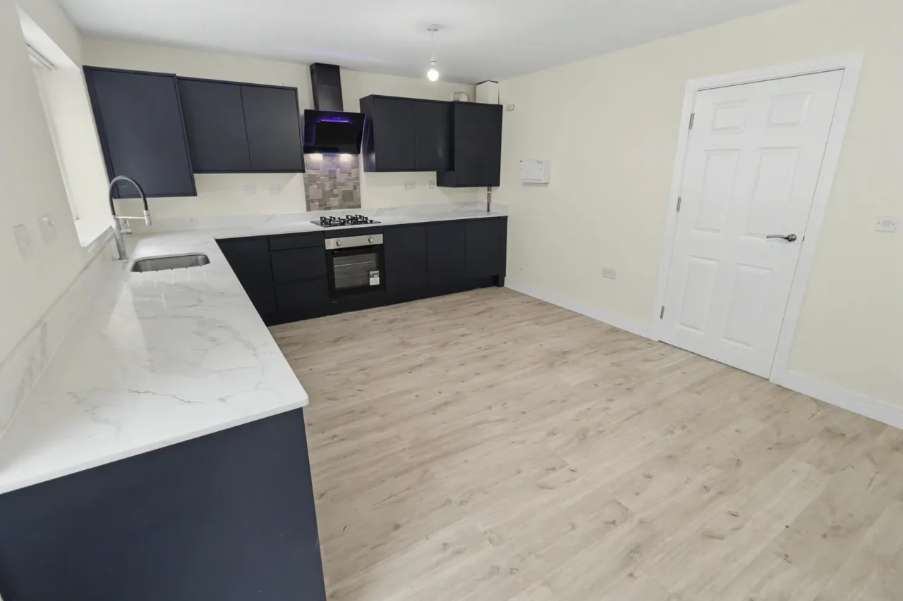 Boscobel Close, Telford, photo 4