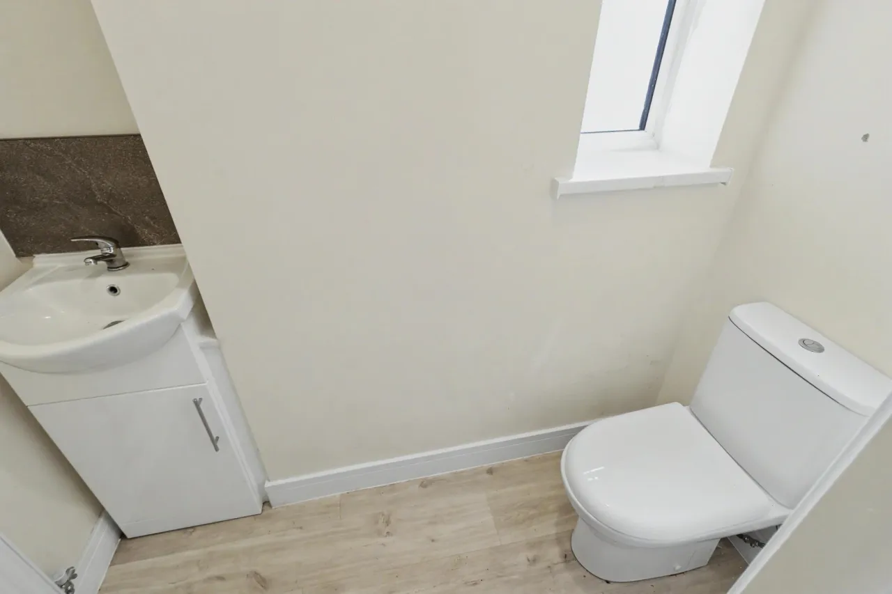 Boscobel Close, Telford, photo 16