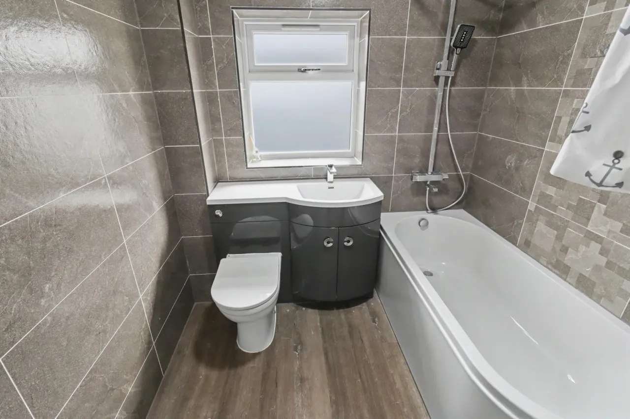 Boscobel Close, Telford, photo 8
