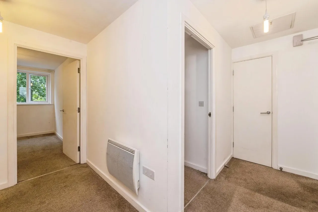 Southernhay Close, Basildon, SS14, photo 5