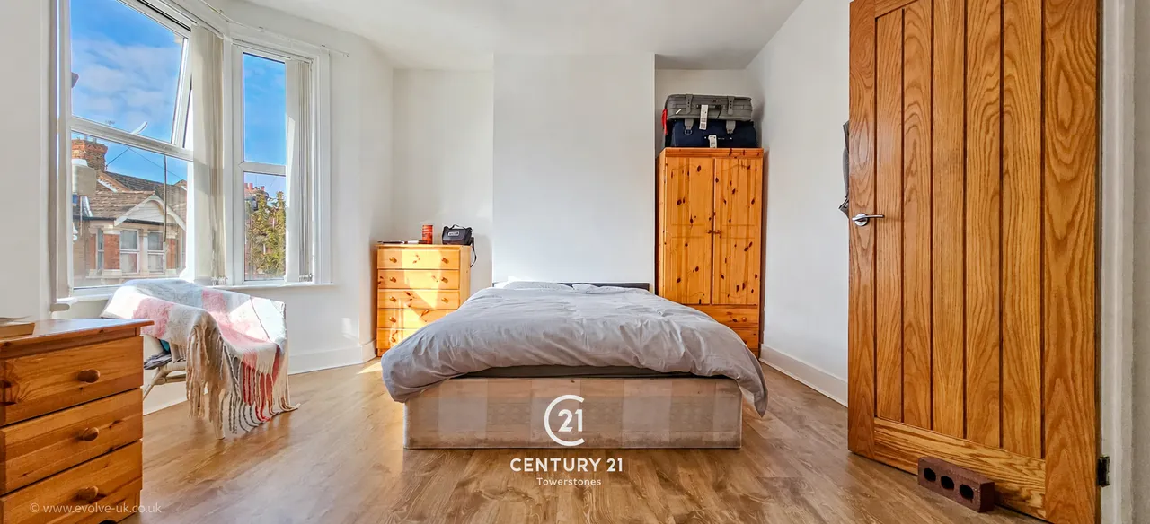 Keogh Road, London, E15, photo 3