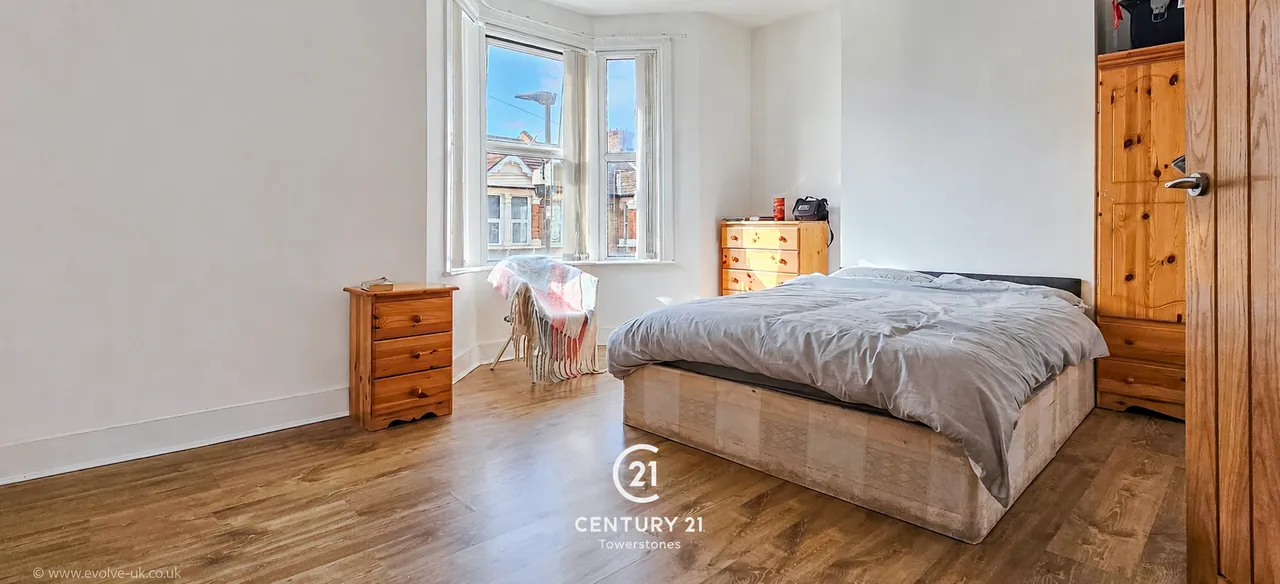 Keogh Road, London, E15, photo 2