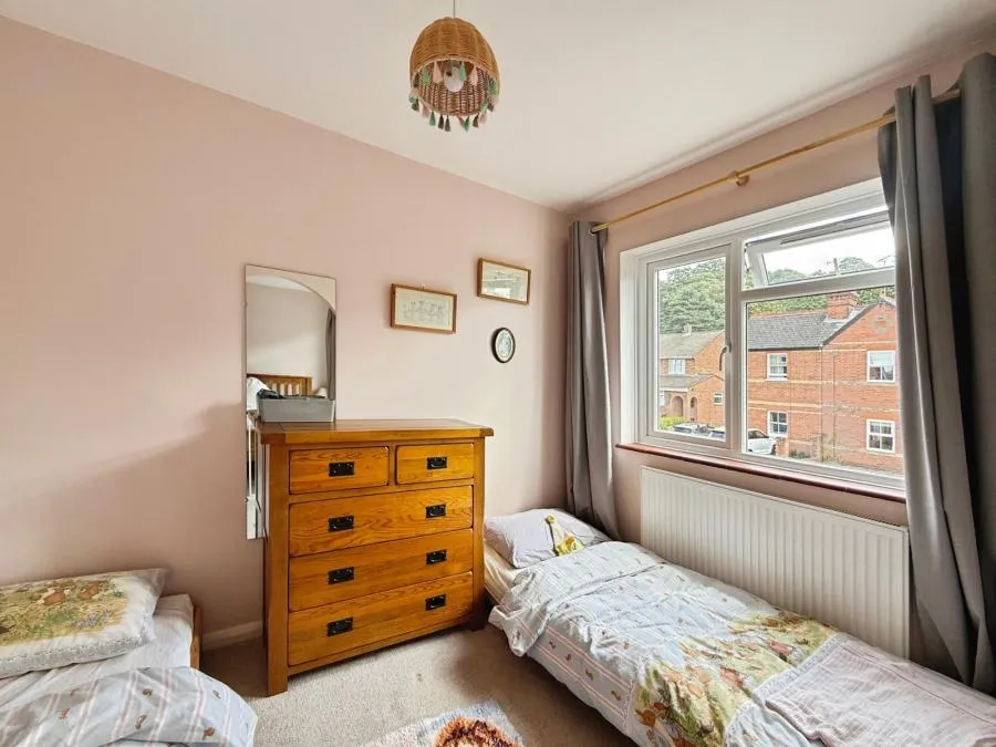 Forest Road, Crowthorne, RG45, photo 7