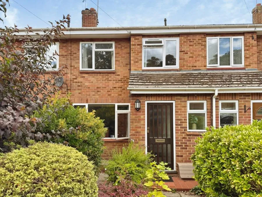 3 bed house for sale, Forest Road, Crowthorne, RG45