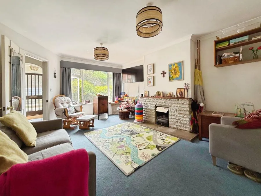 Forest Road, Crowthorne, RG45, photo 2