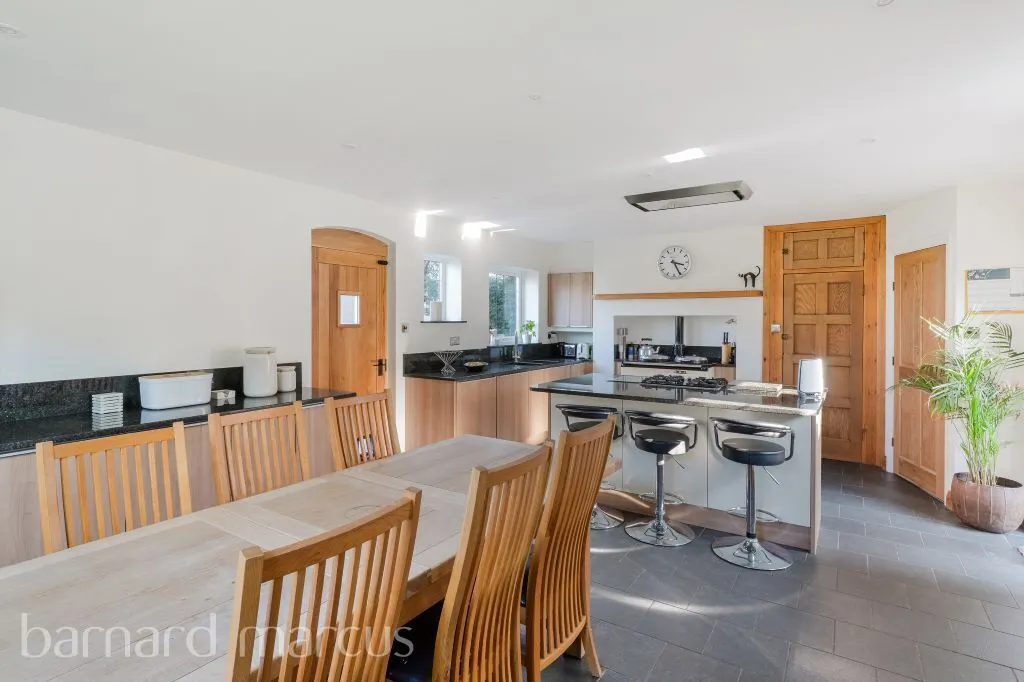 Sondes Place Drive, Dorking, RH4, photo 6