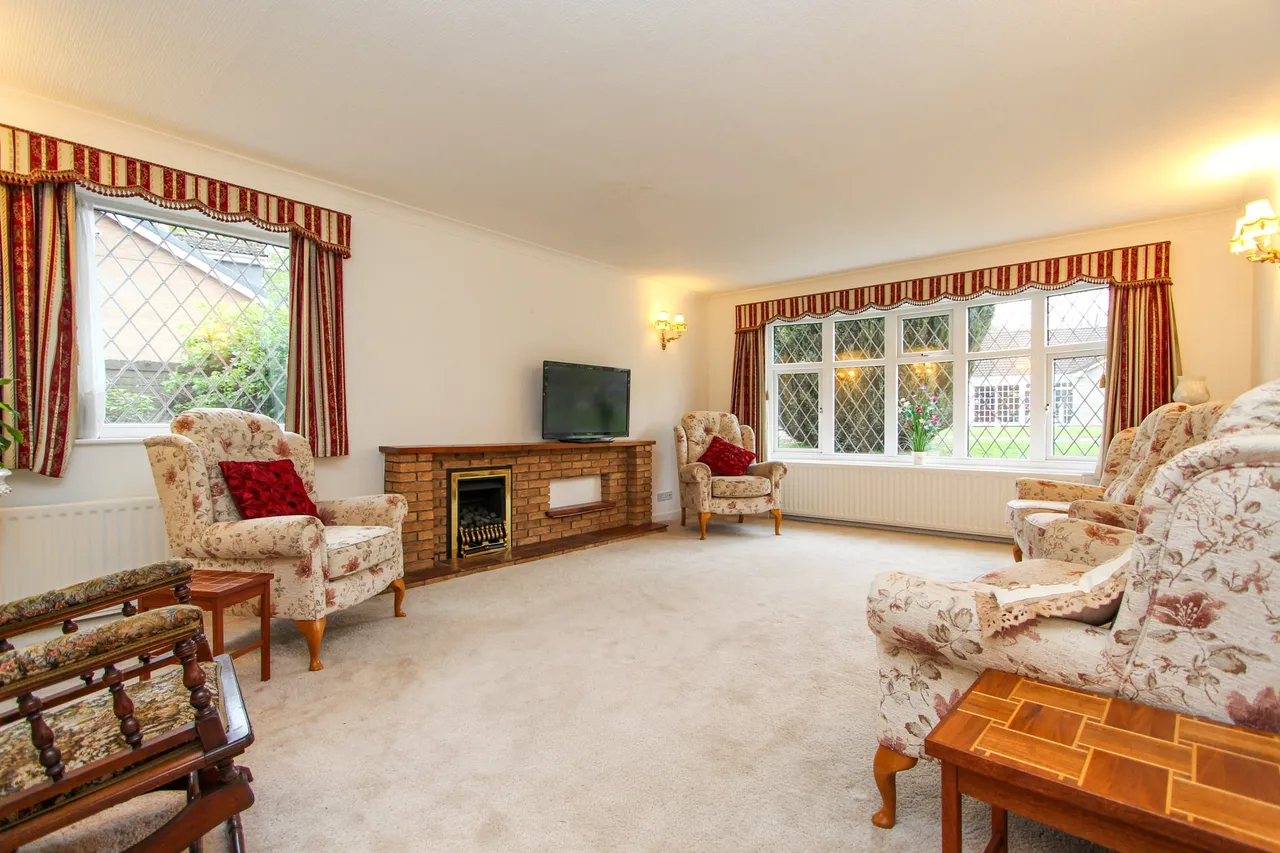 Hampton Drive, Sutton Coldfield, Sutton Coldfield, B74 2SQ, photo 3