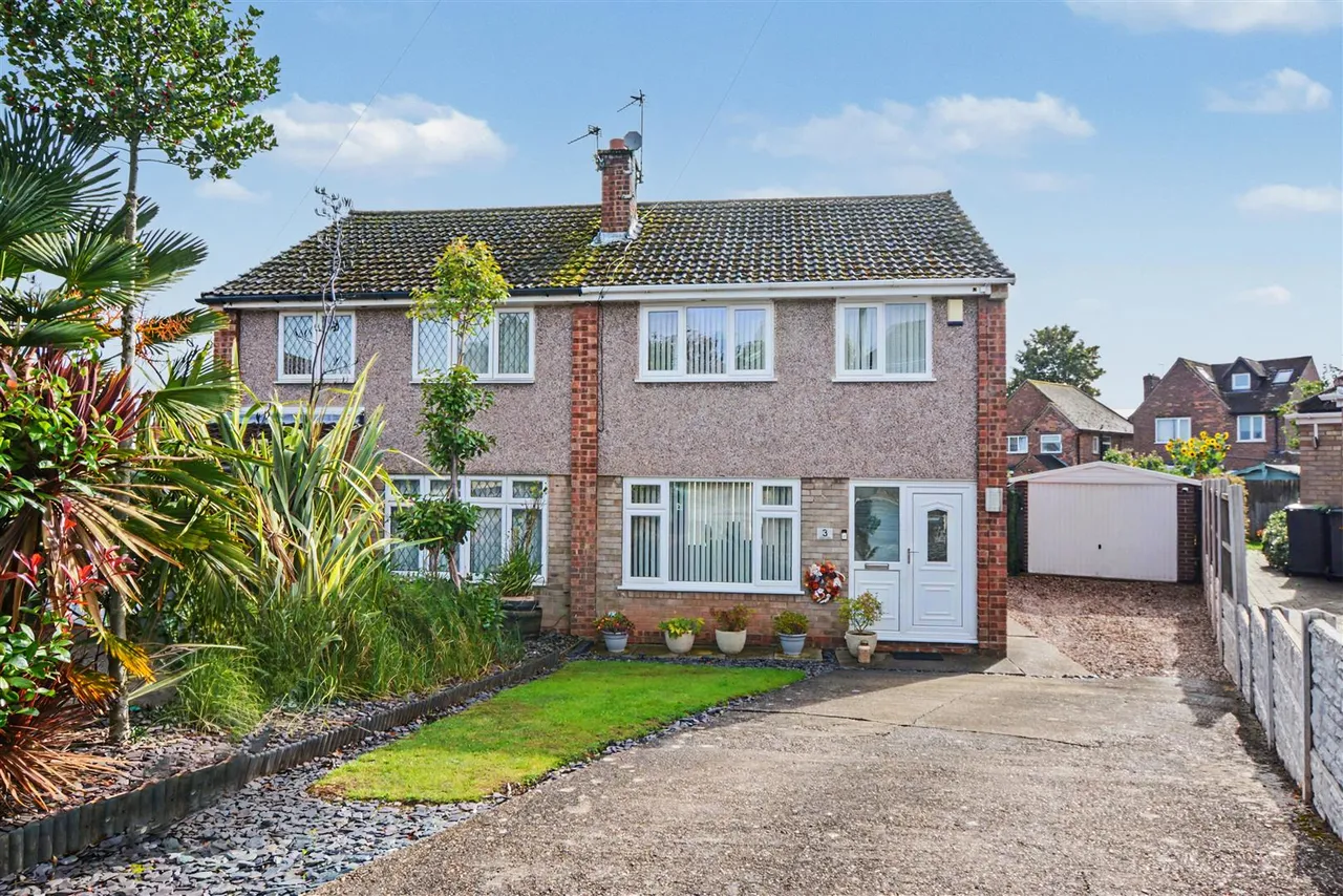 3 bed house for sale, Hogarth Close, Stapleford, NG9