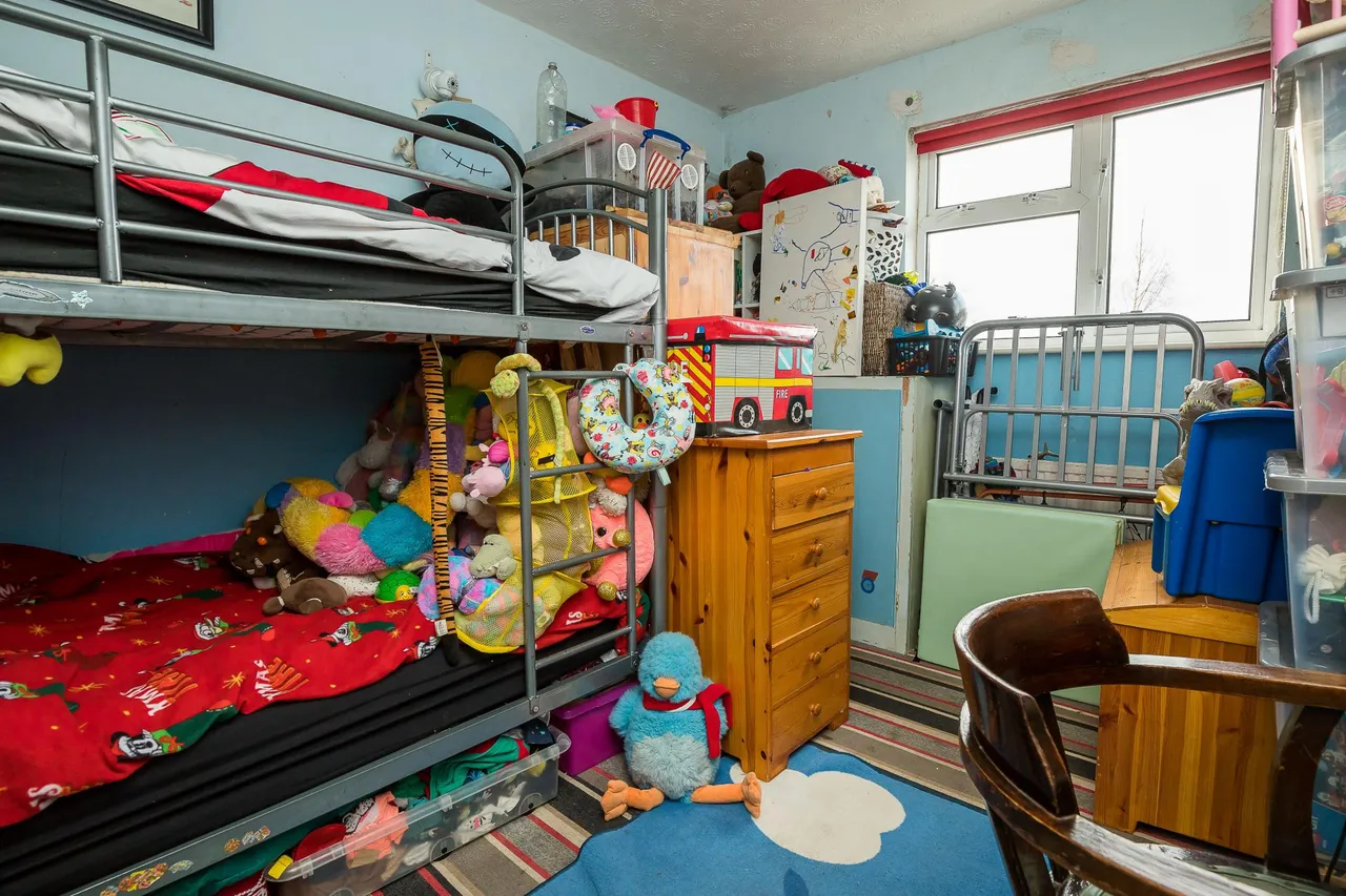 Ffordd Powell, Wrexham, LL11, photo 6