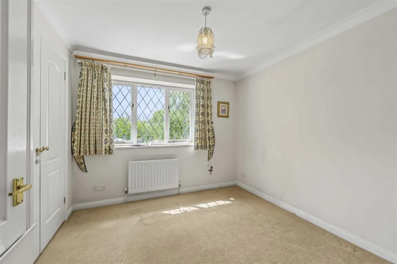 Draymans Way, Isleworth, photo 9