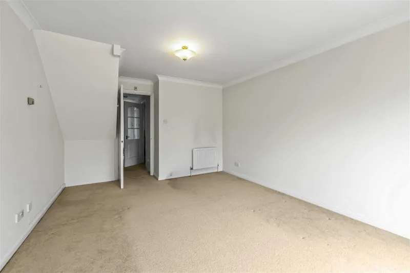 Draymans Way, Isleworth, photo 12