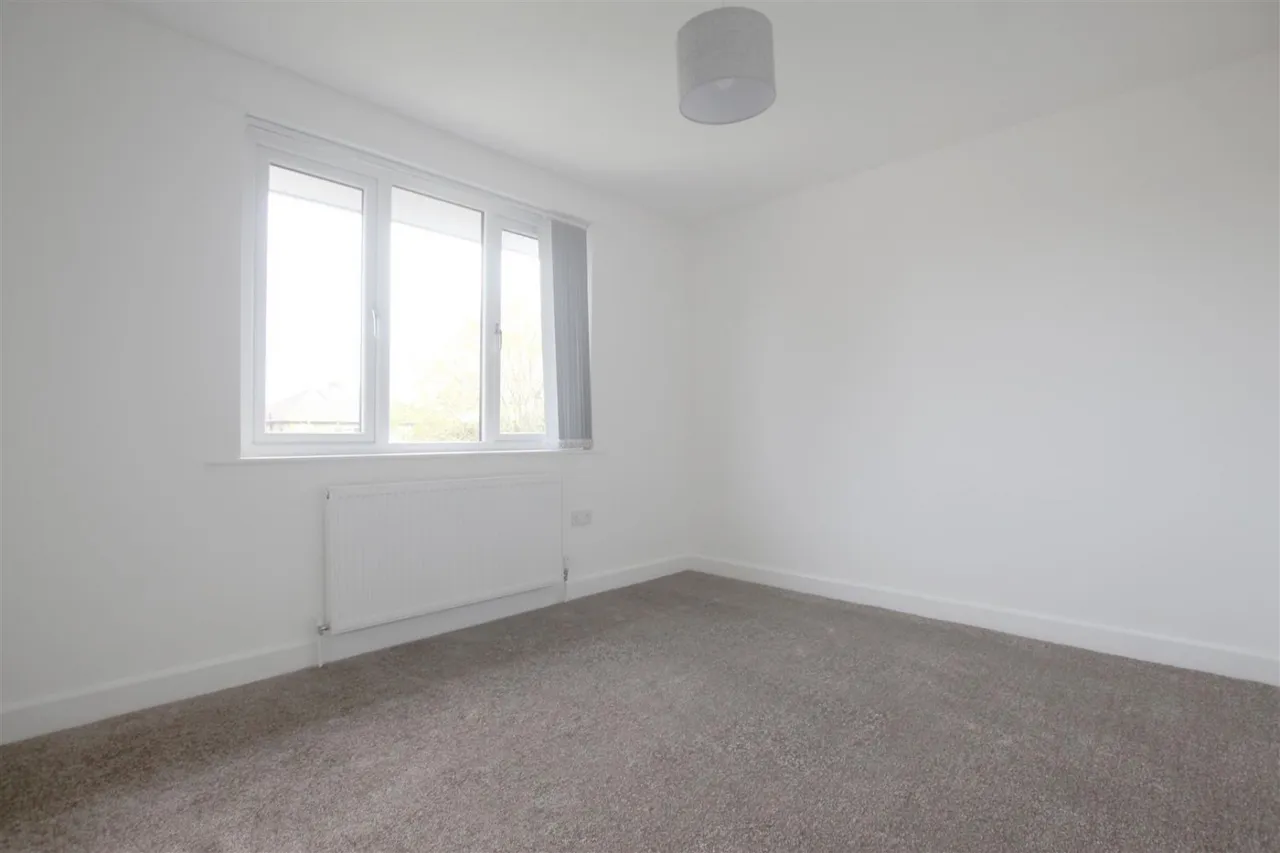 Grange Road, Eldwick, BD16, photo 12