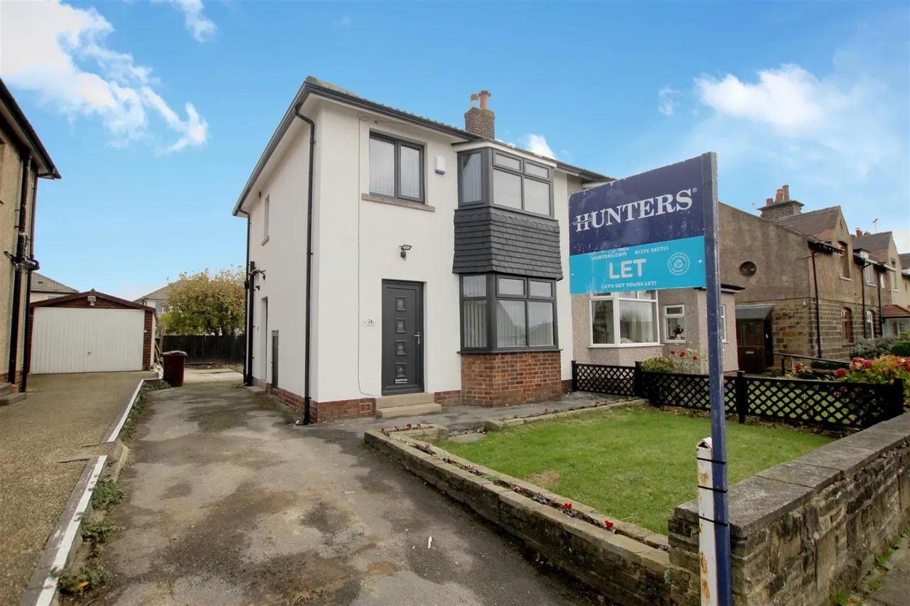 3 bed house to rent, Grange Road, Eldwick, BD16