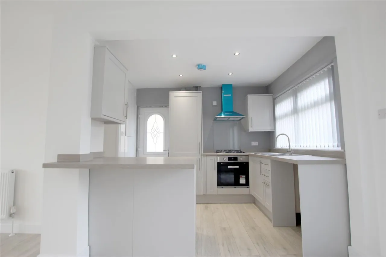 Grange Road, Eldwick, BD16, photo 7