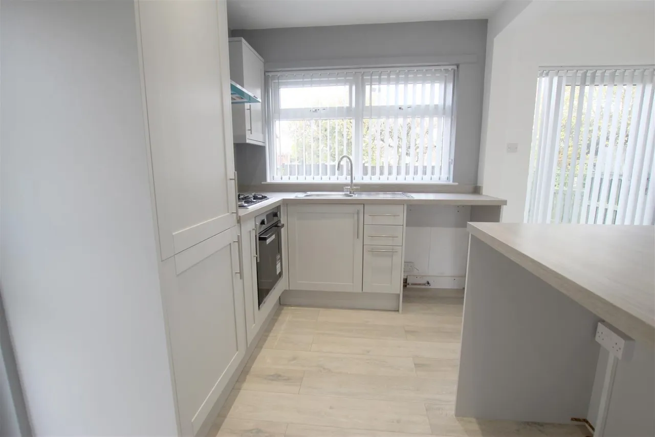Grange Road, Eldwick, BD16, photo 9