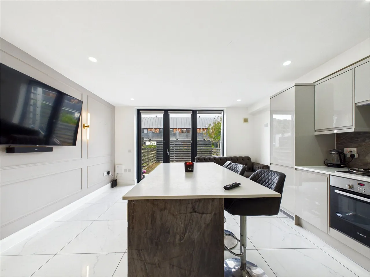 Shrubland Road, Mistley, CO11, photo 2