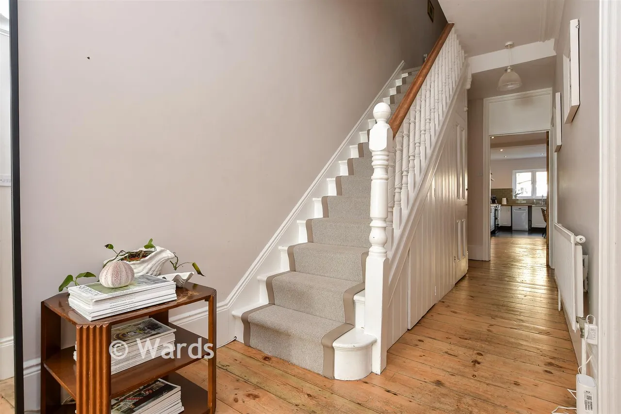 Pierremont Avenue, Broadstairs, CT10, photo 2