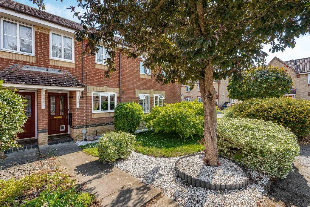 2 bed house for sale, Clover End, Witchford, CB6