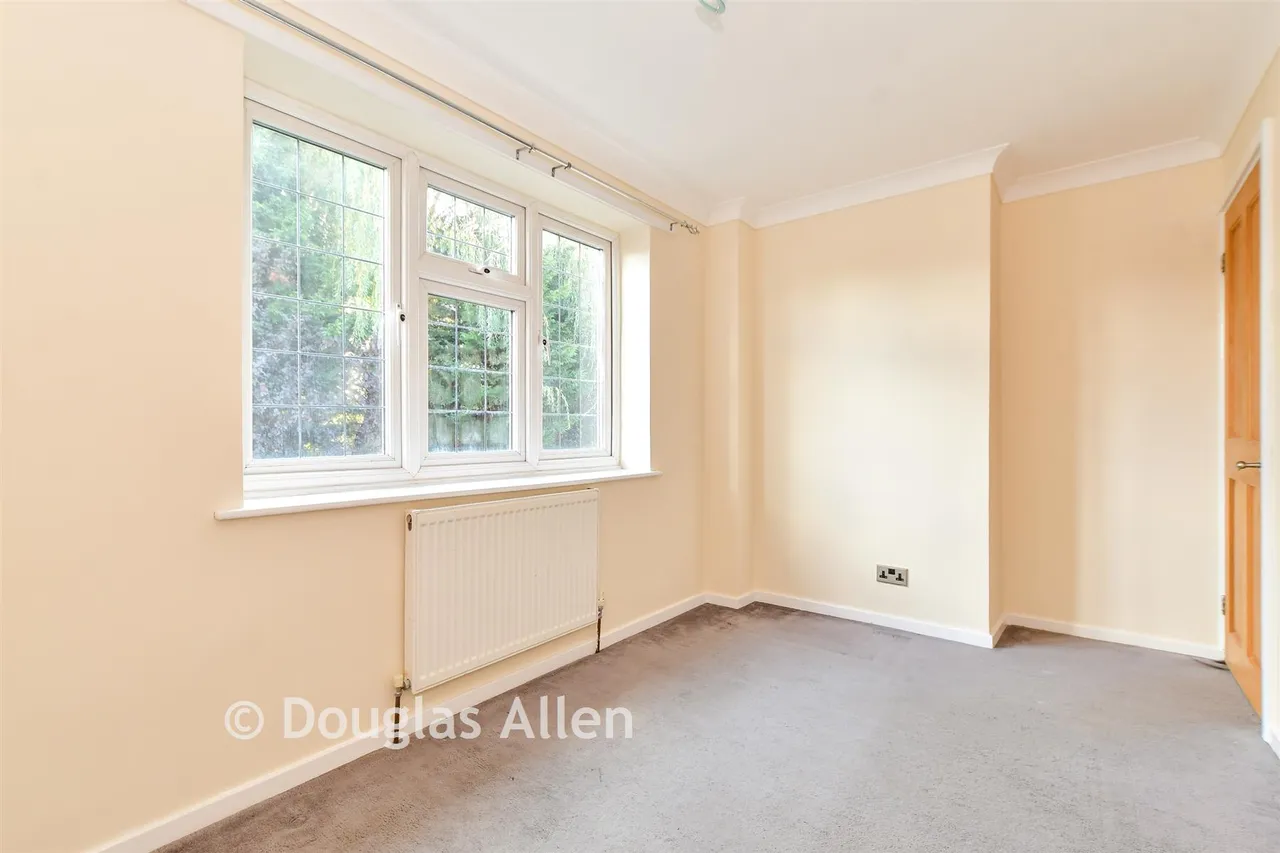 Beauchamps Drive, Wickford, SS11, photo 9