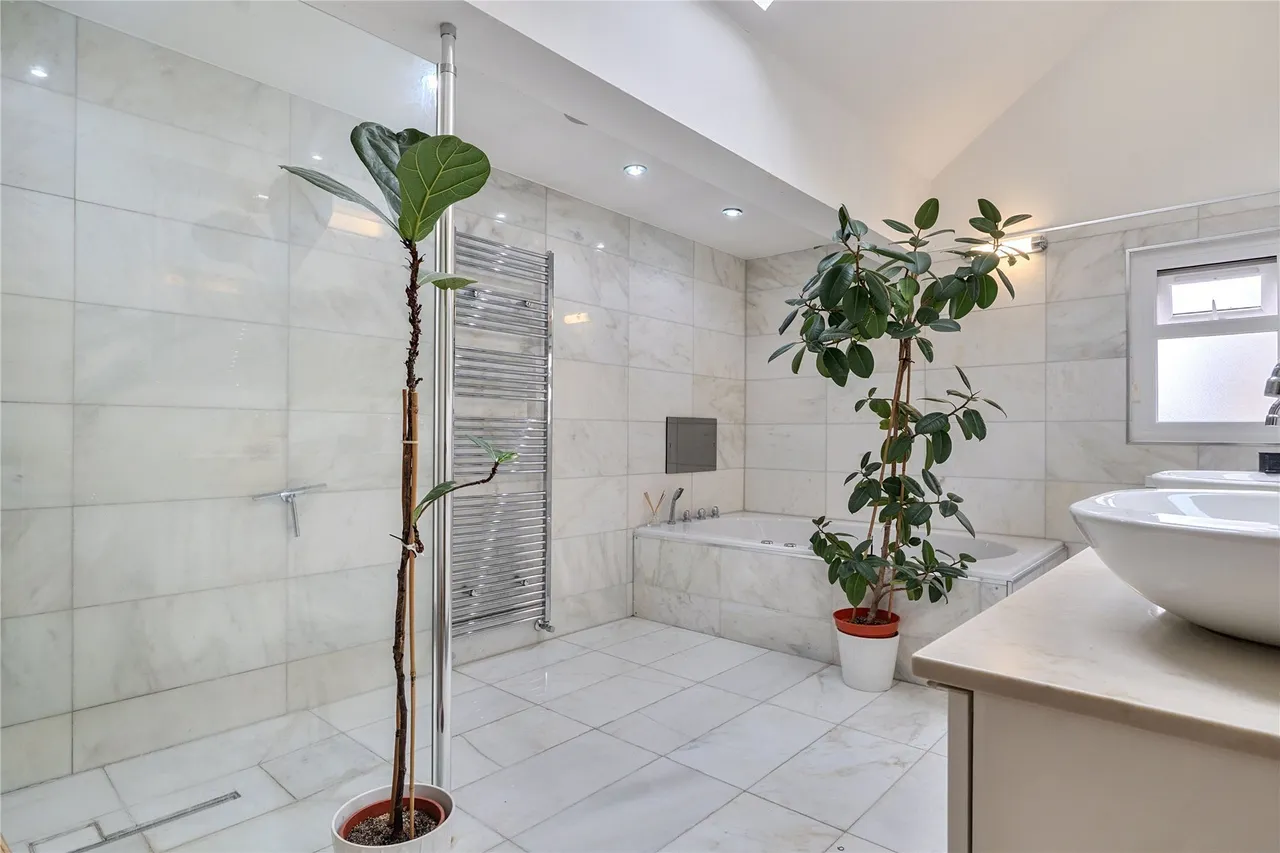 Garden Road, Bromley, BR1, photo 33