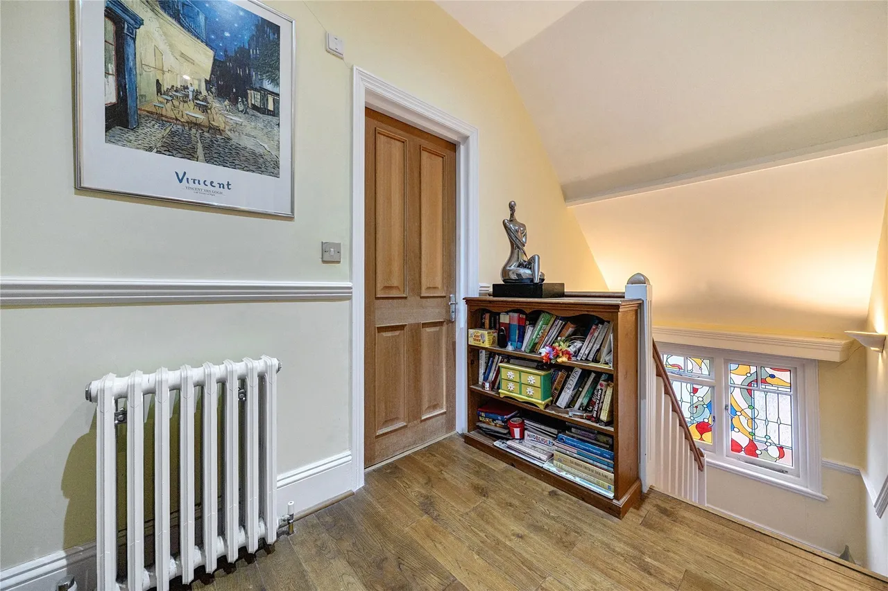 Garden Road, Bromley, BR1, photo 47