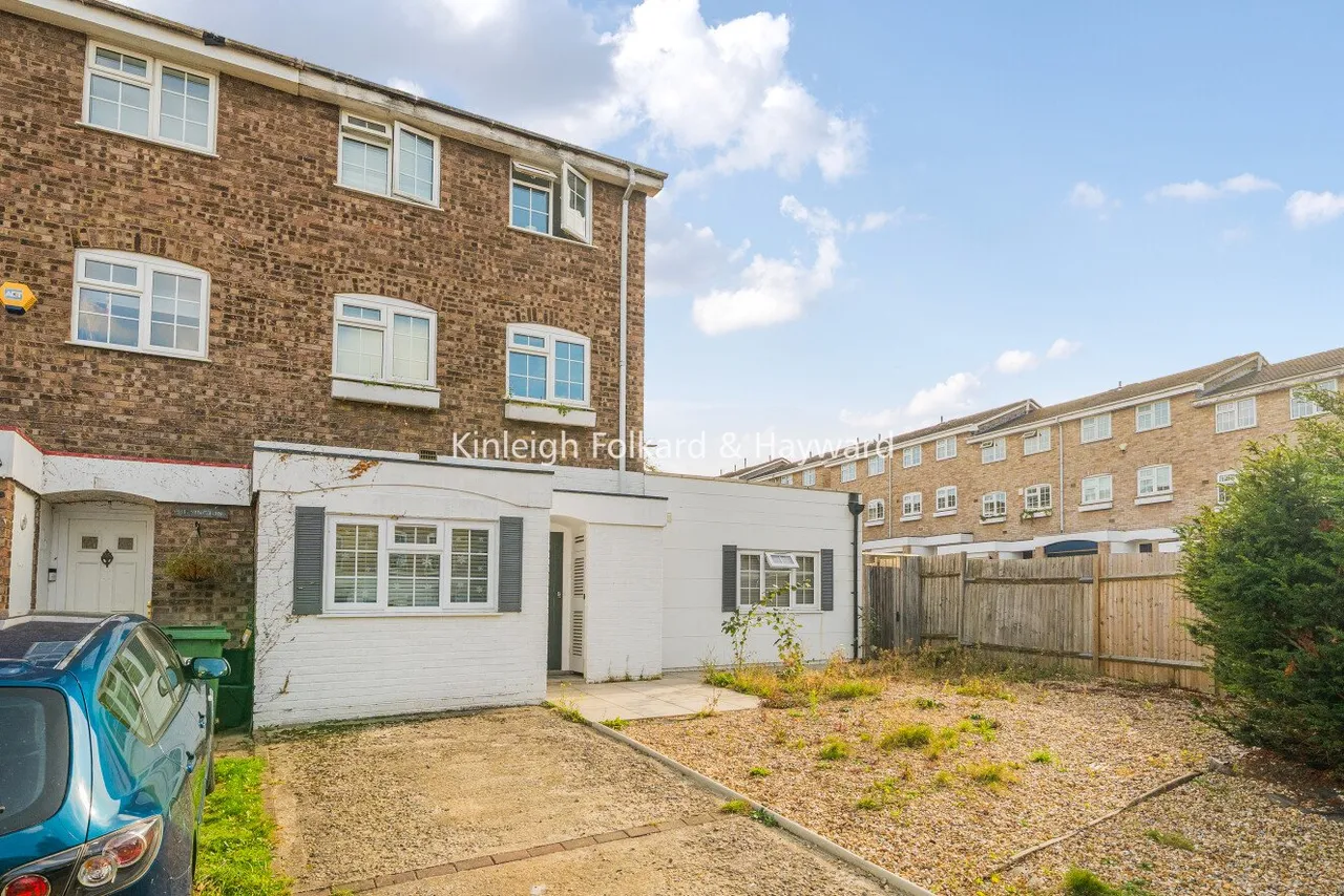 4 bed house for sale, Kings Avenue, Bromley, BR1