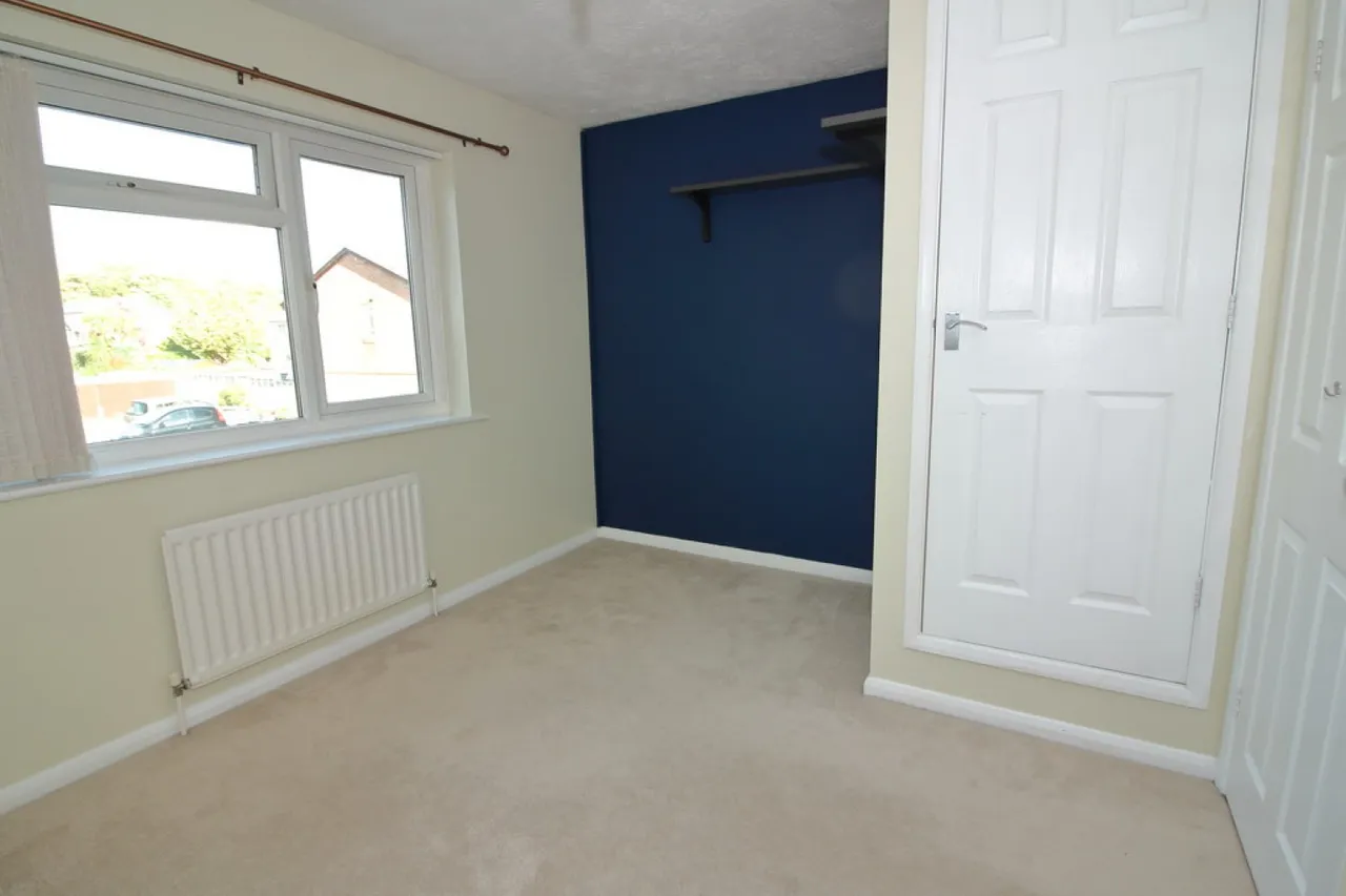 New Milton, Hampshire, photo 8