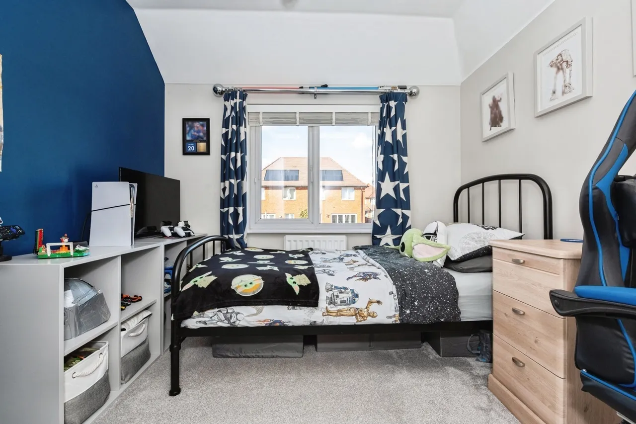 Wilson Close, Weldon, DA10, photo 16