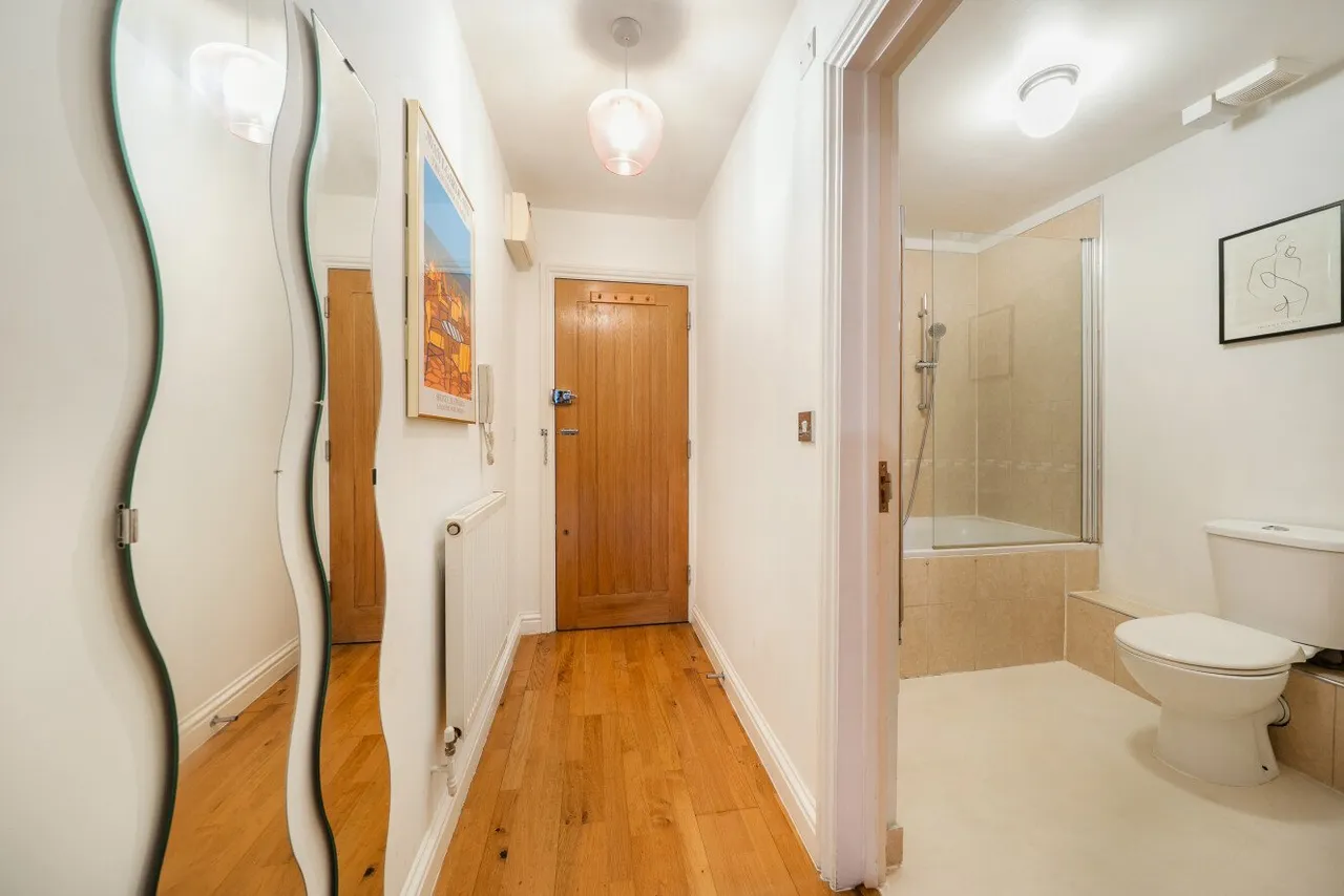 Portland Road, London, SE25, photo 10