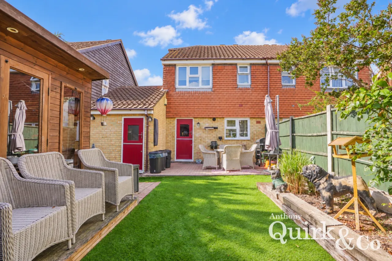Church Road, Basildon, SS15, photo 23