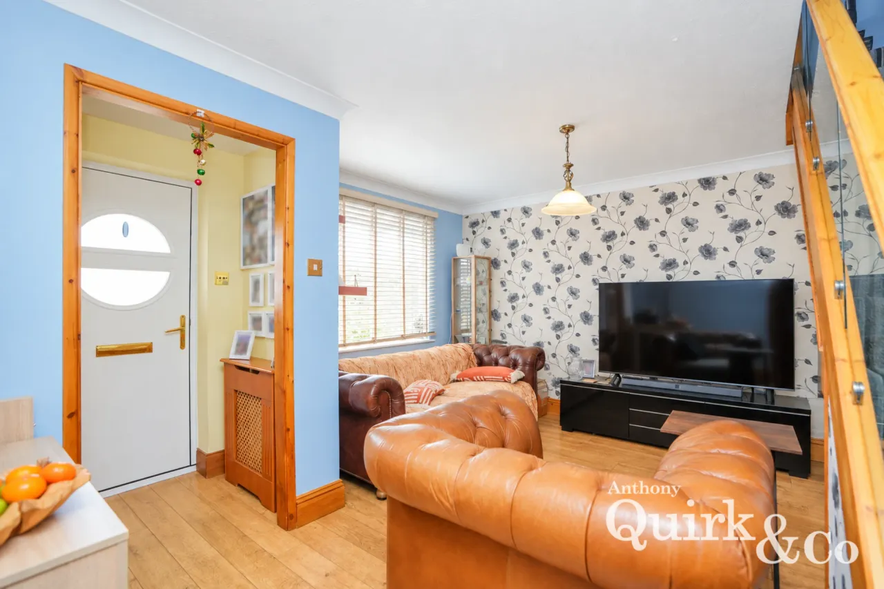 Church Road, Basildon, SS15, photo 5