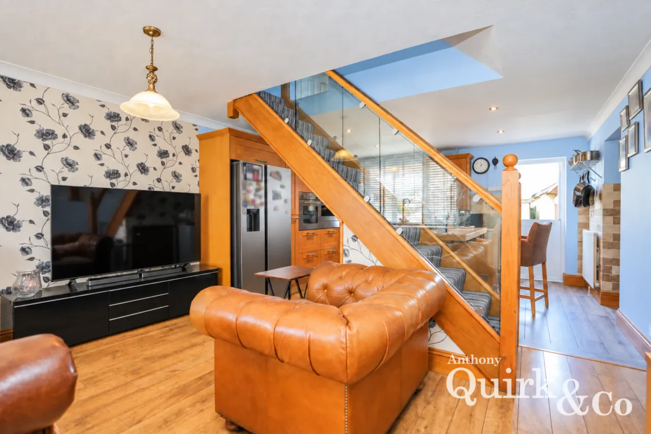 Church Road, Basildon, SS15, photo 6
