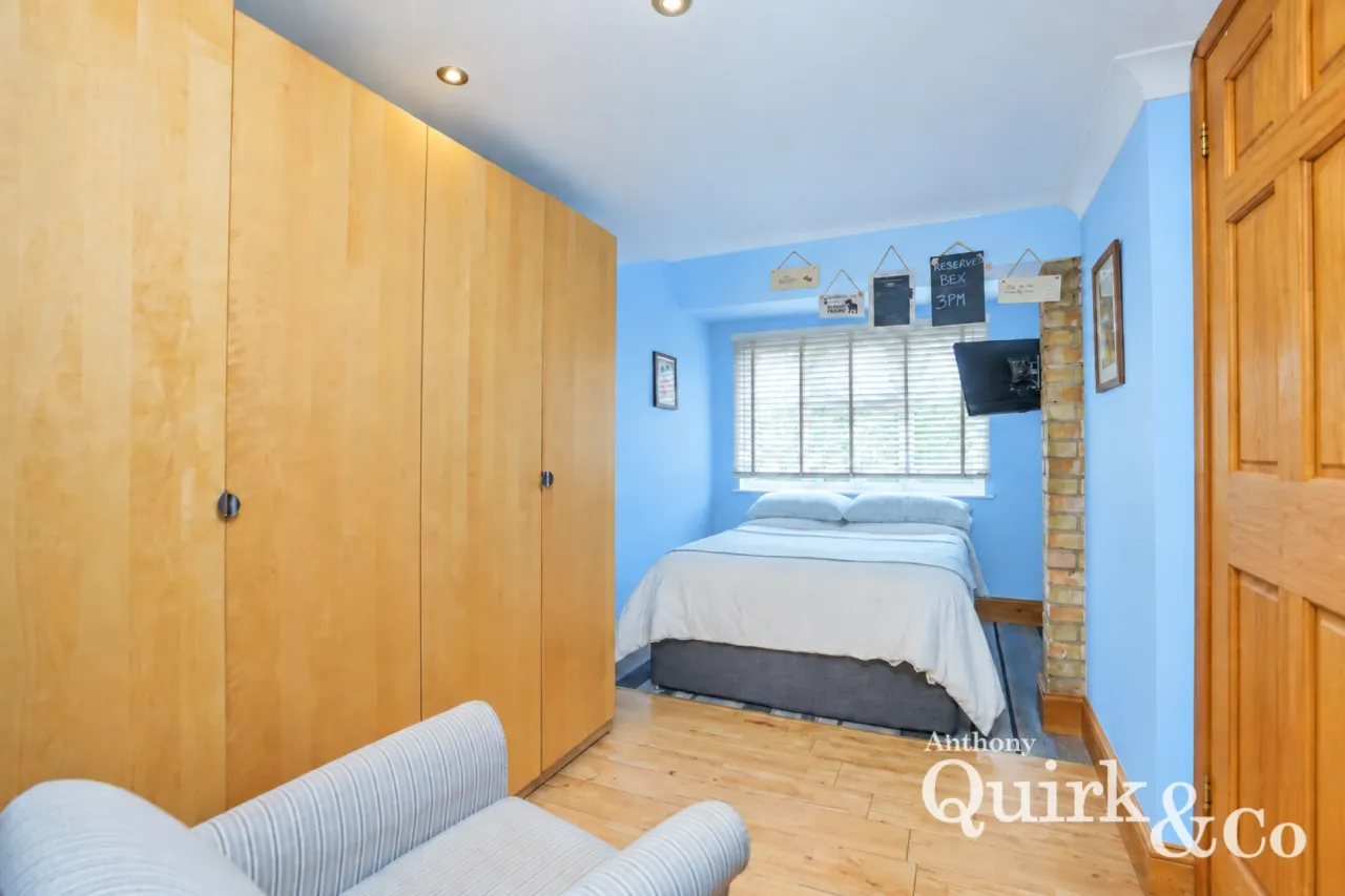 Church Road, Basildon, SS15, photo 7