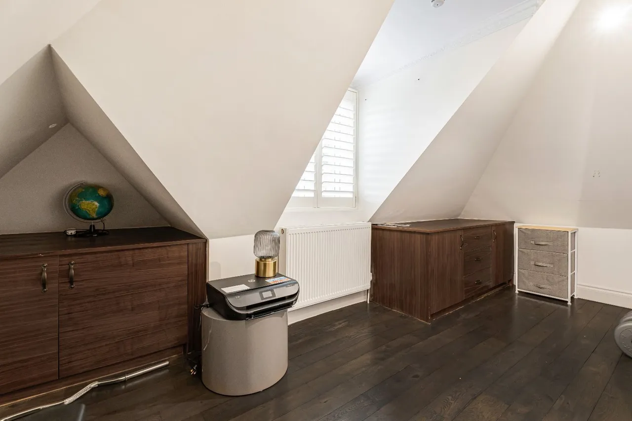 West Heath Gardens, Hampstead, NW3, photo 29