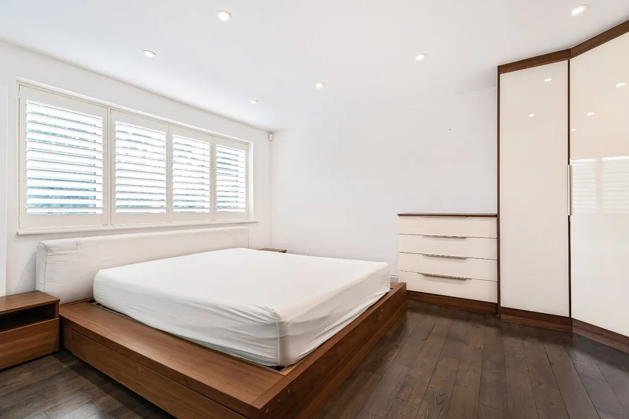 West Heath Gardens, Hampstead, NW3, photo 22