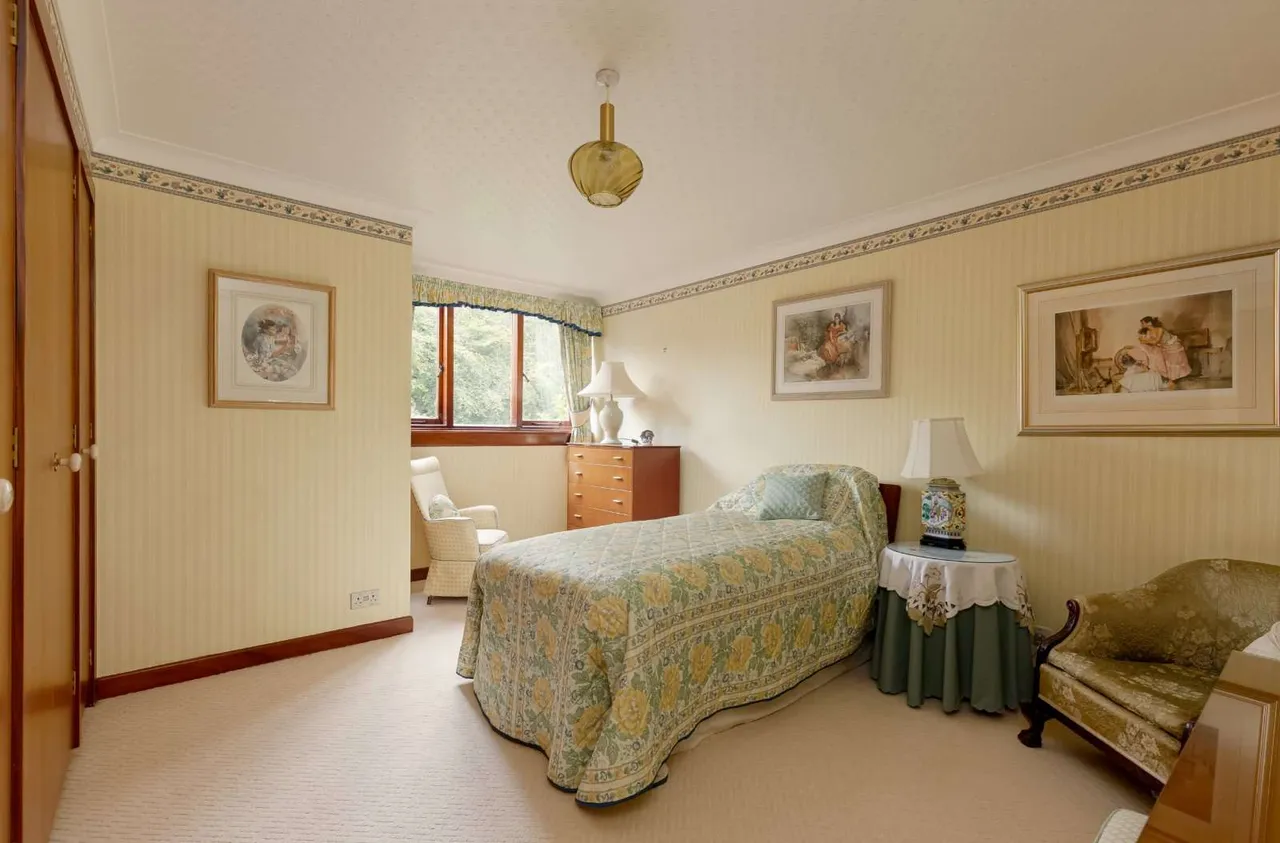Castlelaw Road, Colinton, EH13, photo 17