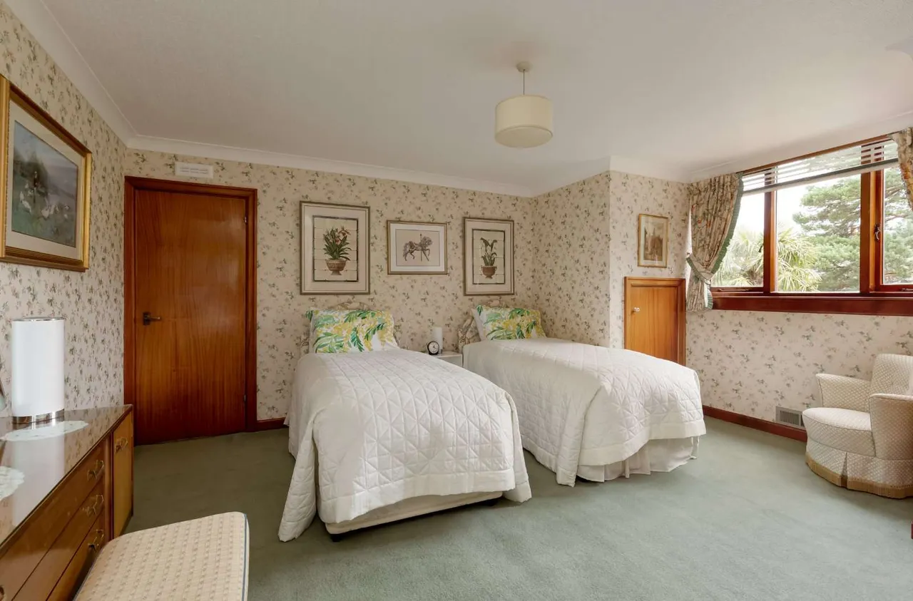 Castlelaw Road, Colinton, EH13, photo 16