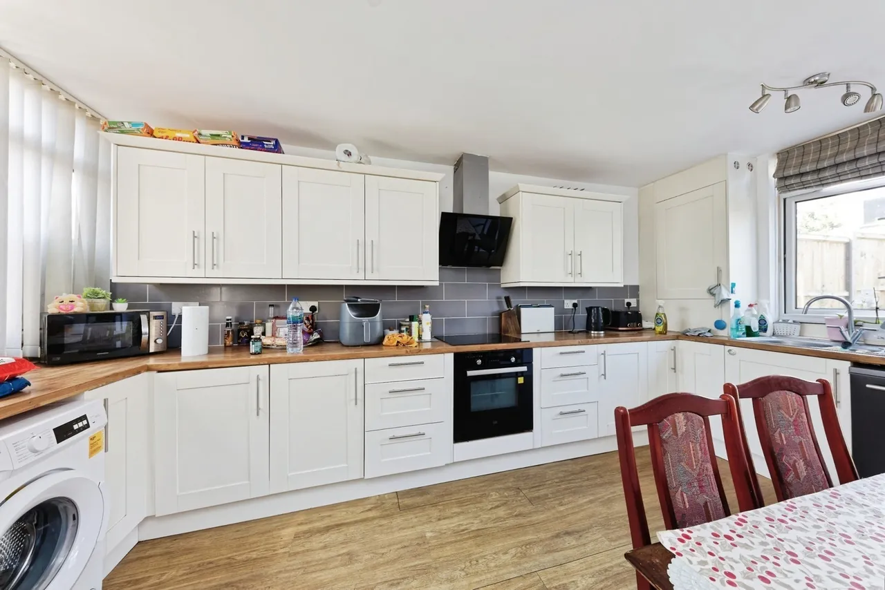 Alfred Close, Canterbury, Kent, CT1, photo 3