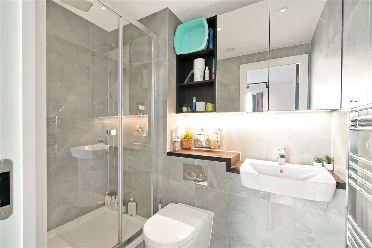 Portal Way, London, W3, photo 8