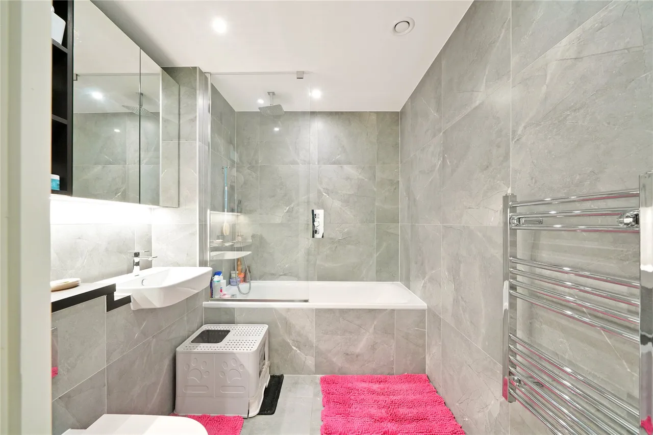 Portal Way, London, W3, photo 9