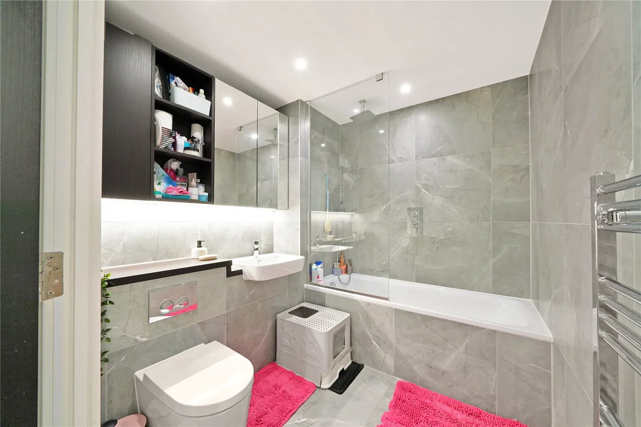Portal Way, London, W3, photo 10