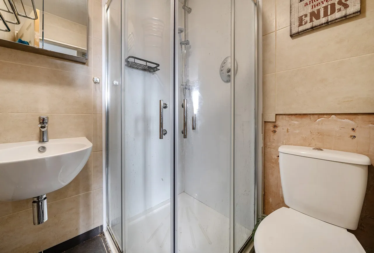 Gould Drive, Gloucestershire, Northway, GL20 8RL, photo 17