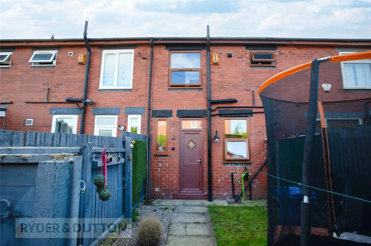 Abbey Crescent, Heywood, OL10, photo 6