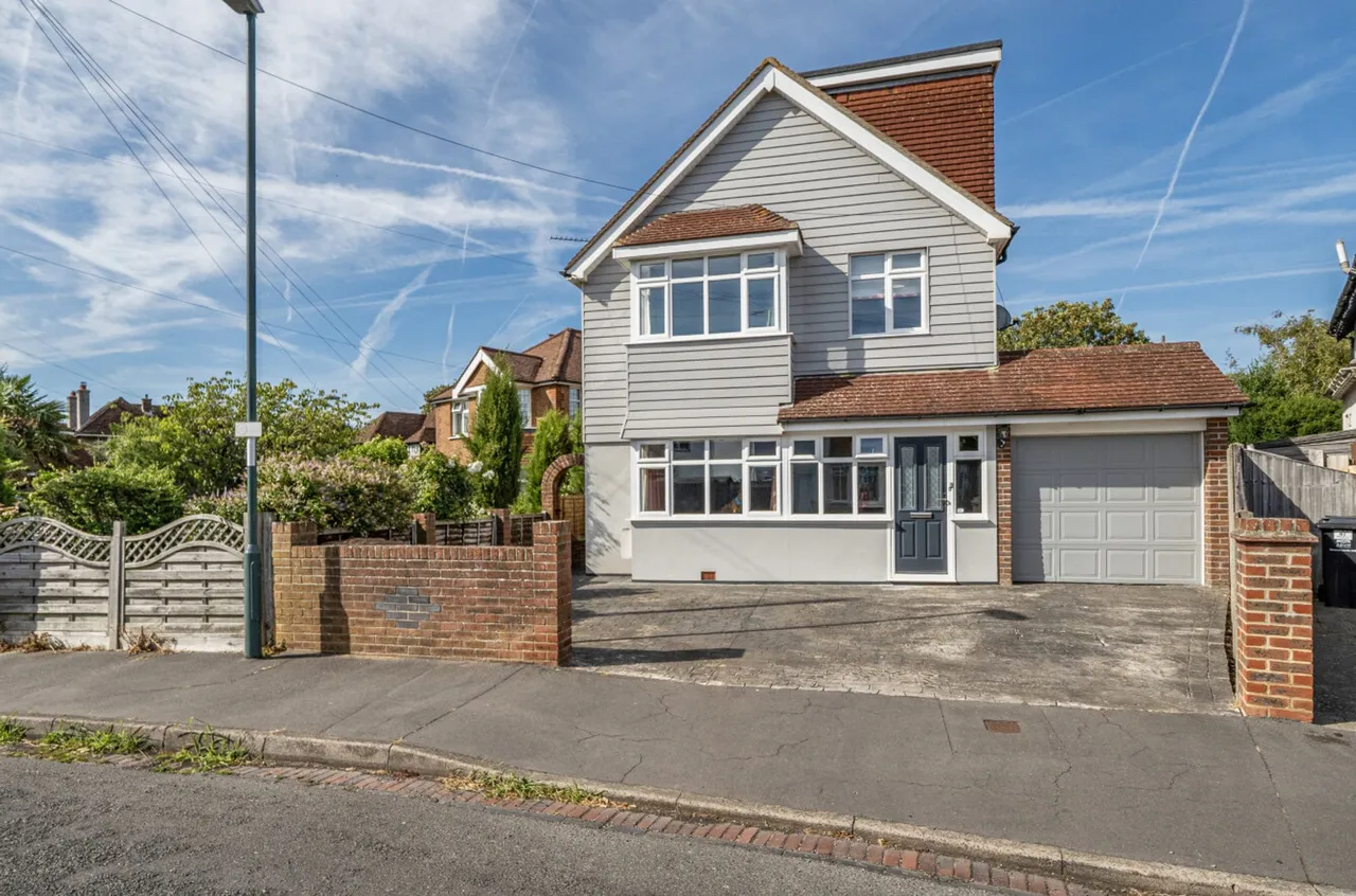 Marshall Avenue, Bognor Regis, PO21, photo 23
