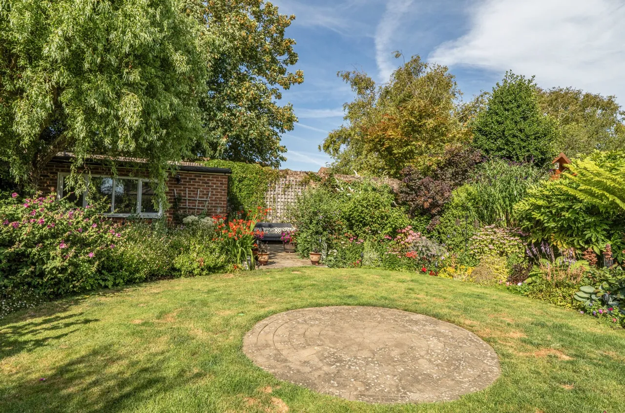 Marshall Avenue, Bognor Regis, PO21, photo 22