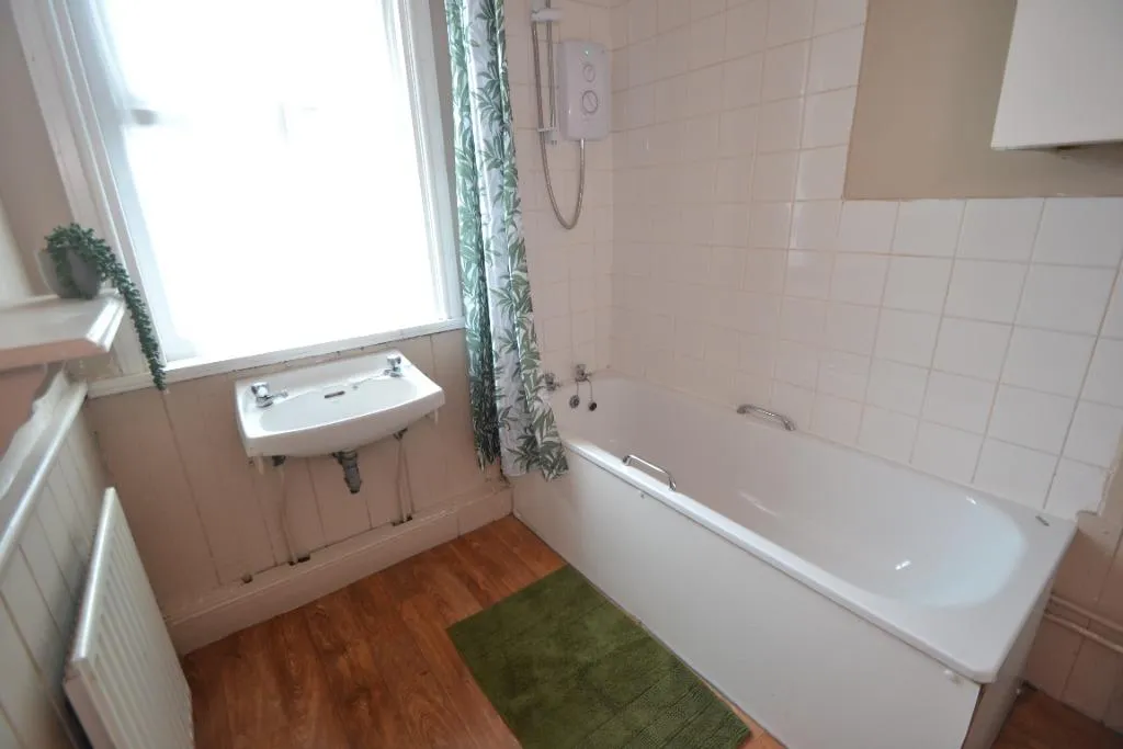 Henry Road, West Bridgford, NG2, photo 8