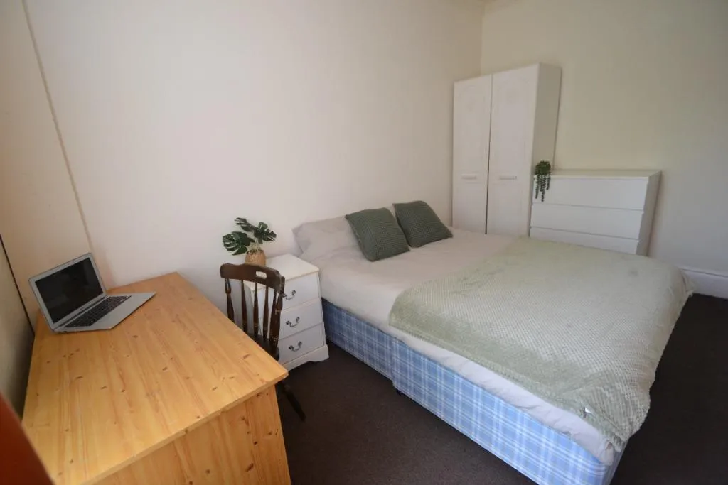 Henry Road, West Bridgford, NG2, photo 7